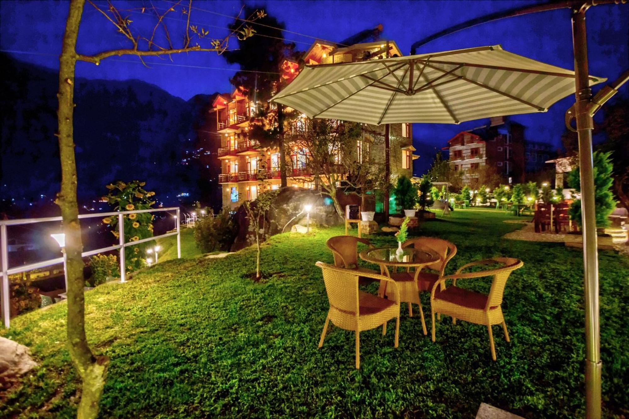 Montana Blues Resort By Snow City 마날리 외부 사진